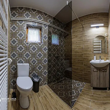 Vadasz Etterem Es Panzio Repashuta